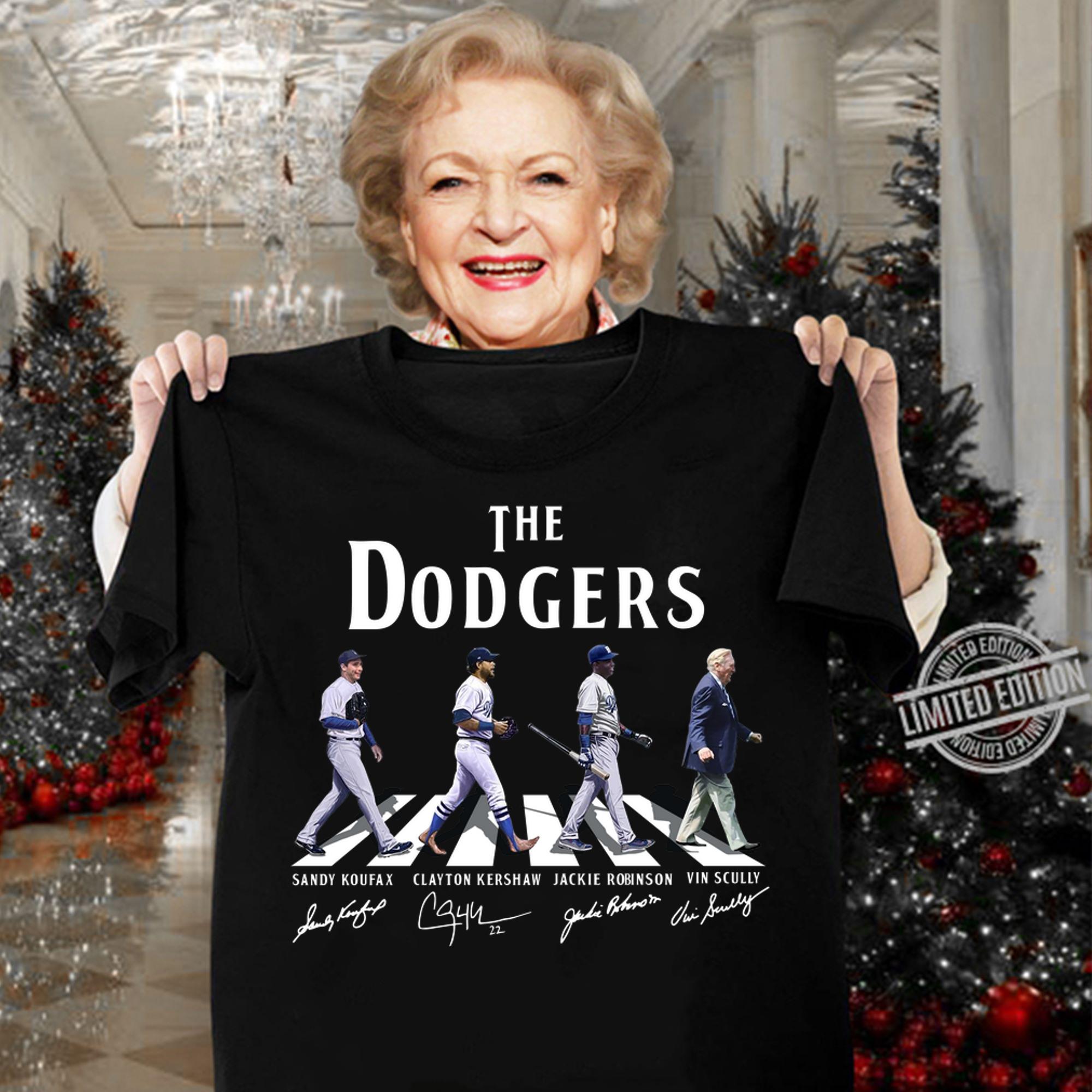 The Doggers Signature Sandy Koufax Clayton Kershaw Jackie Robinson Vin Scully t-shirt woman shirt