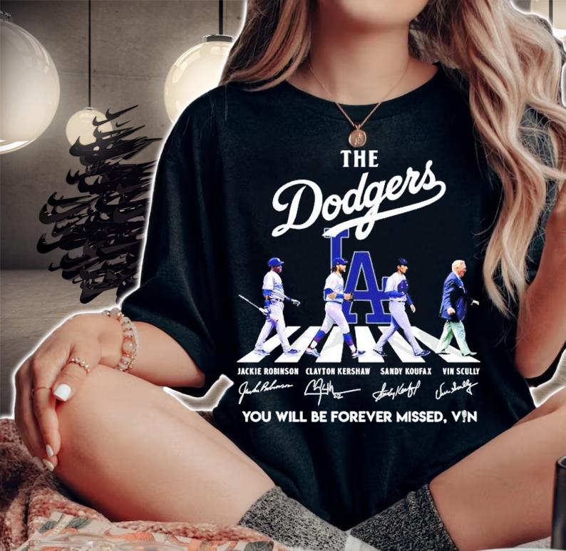 The Dodgers Abbey Road Jackie Robinson Clayton Kershaw Sandy Koufax Vin Scully signatures shirt t-shirt woman shirt