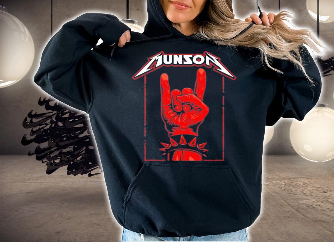 Munson Rocks Eddie Munson Most Metal Ever Stranger Thing T-Shirt t-shirt hoodie