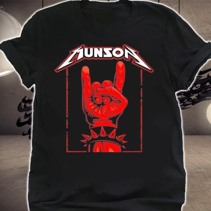Munson Rocks Eddie Munson Most Metal Ever Stranger Thing T-Shirt t-shirt shirt