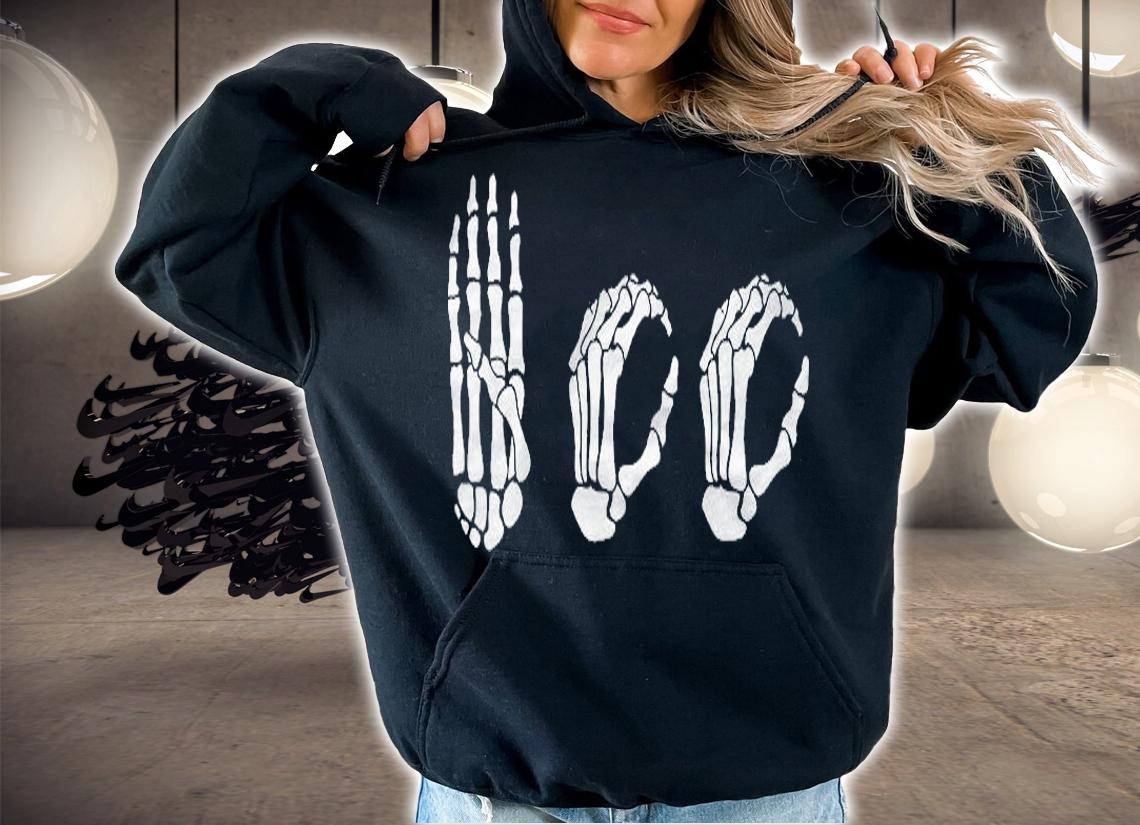 Asl Halloween Skeleton Hand American Sign Language Boo Shirt t-shirt