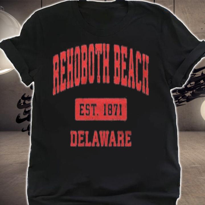 Rehoboth Beach Delaware De Vintage Sports Design Red Design Pullover Shirt t-shirt shirt