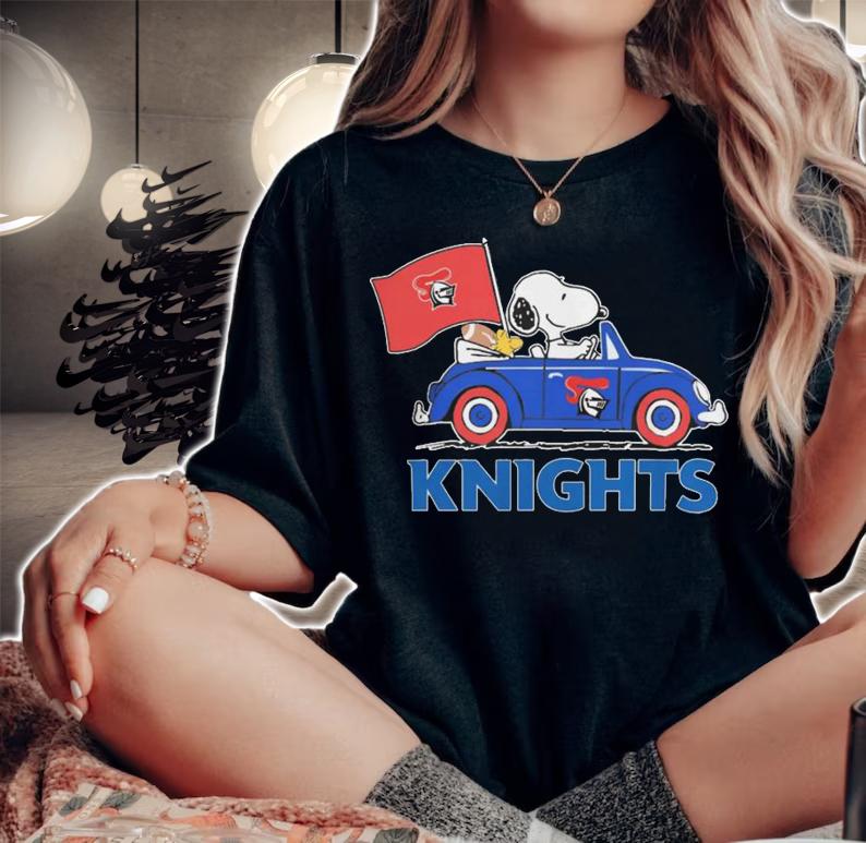 Snoopy And Woodstock Driving Car Newcastle Knights Flag t-shirt