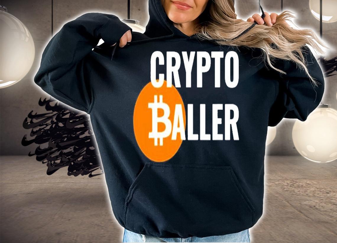 Crypto Baller Bitcoin Investor Funny T-Shirt