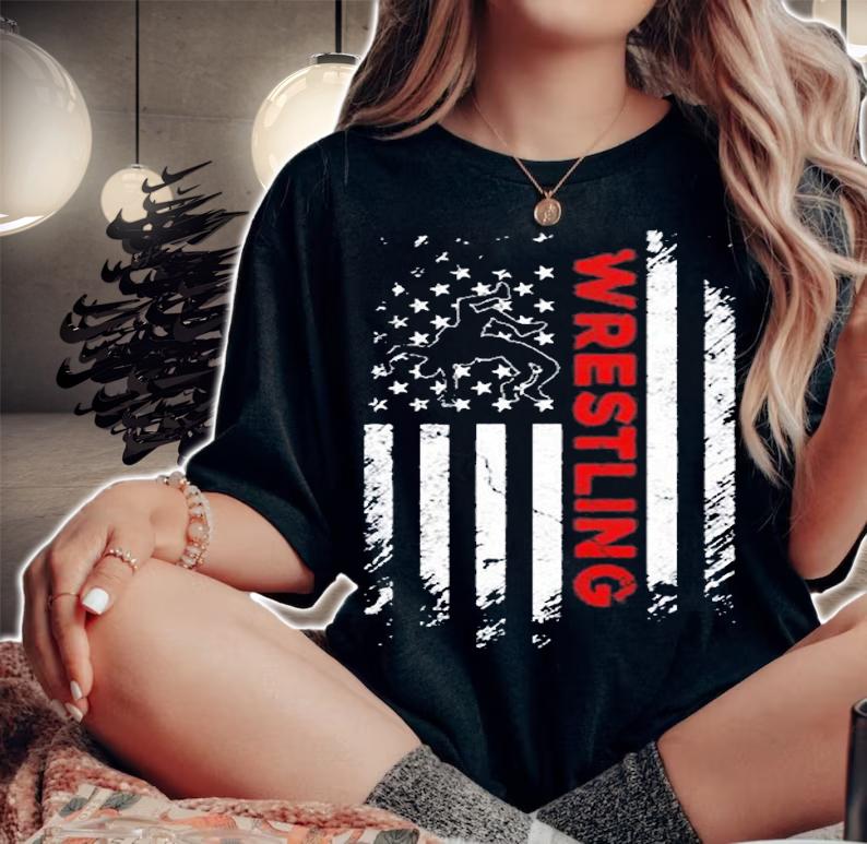 Vintage American Flag Wrestling Patriotic Wrestler T-Shirt woman shirt