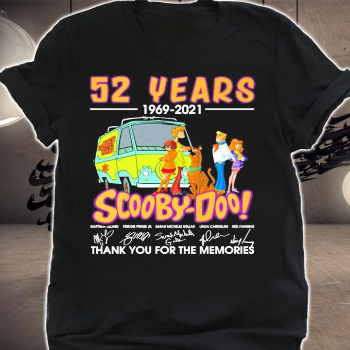 52 years 1969-2021 Scooby Doo signatures shirt