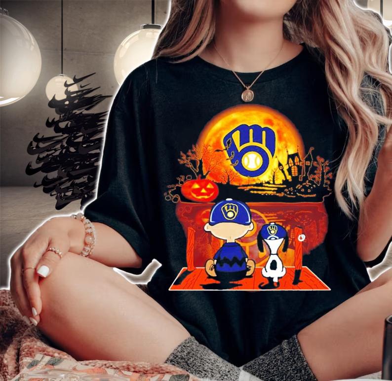 Milwaukee Brewers Snoopy and Charlie Brown Halloween shirt woman shirt