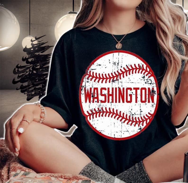 Vintage Washington Baseball Distressed Game T-shirt