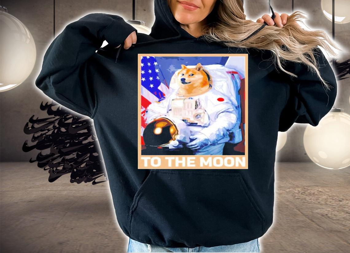 Dogecoin Astronaut to the Moon Blockchain hold Crypto shirt