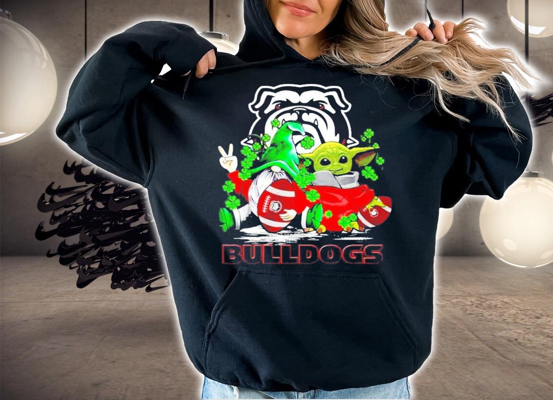 St.Patrick's day Gnome and Baby Yoda Georgia Bulldogs shirt hoodie