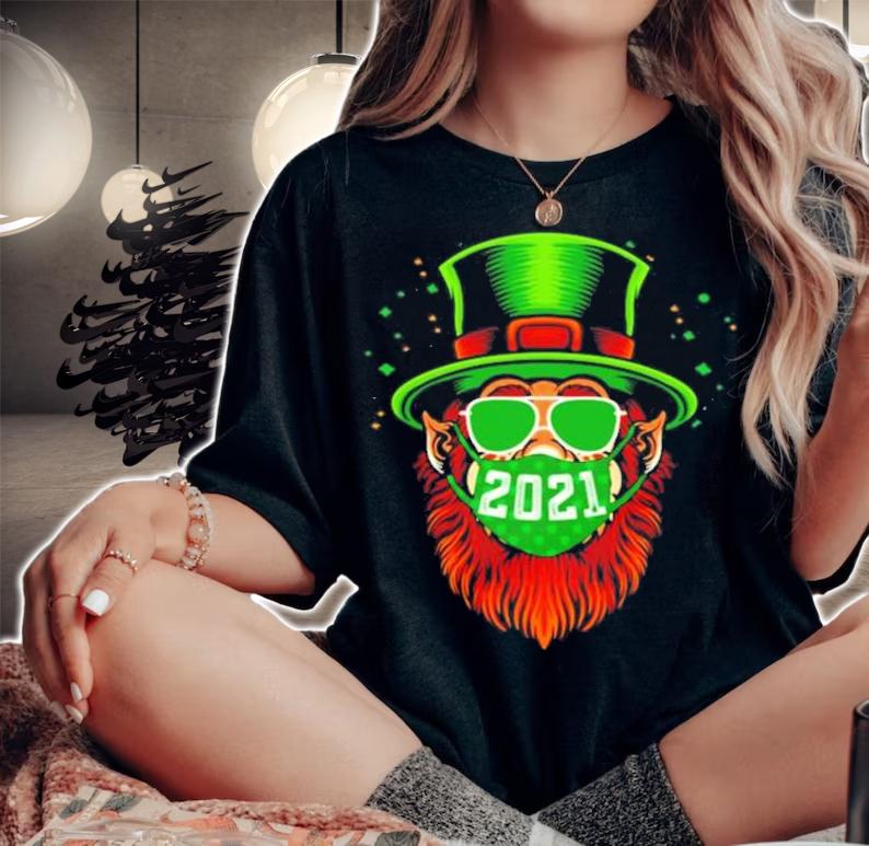 St Patrick's day Leprechaun mask 2021 shirt woman shirt